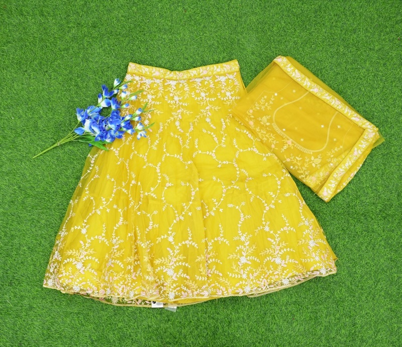 SHOPGARB Yellow & Silver-Toned Embellished Mirror Work Semi-Stitched Lehenga  & Unstitched Blouse With Price in India, Full Specifications & Offers |  DTashion.com