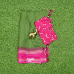 Green and Pink Checked Saree With zari Border and Seperate Blouse Piece