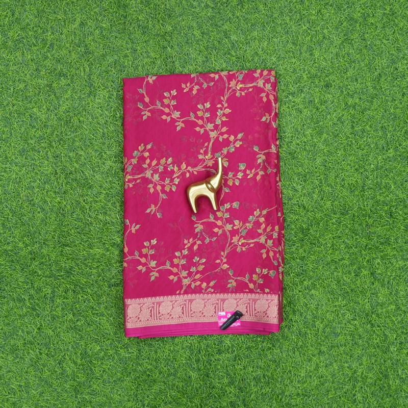 Pink Color Floral Printed Georgette Daily Wear Saree