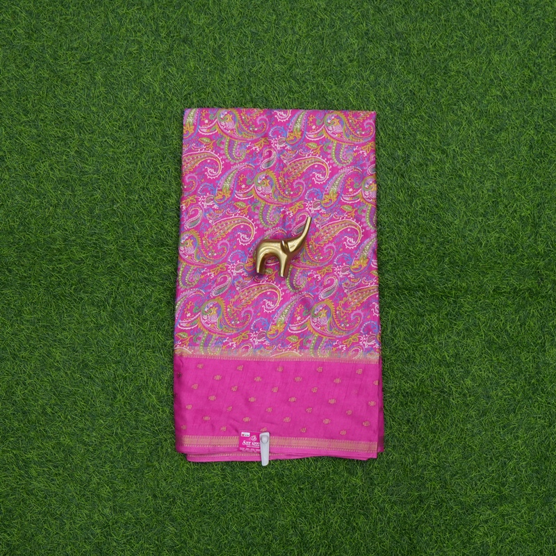Pink Color Georgette Paisley Print Daily Wear Saree