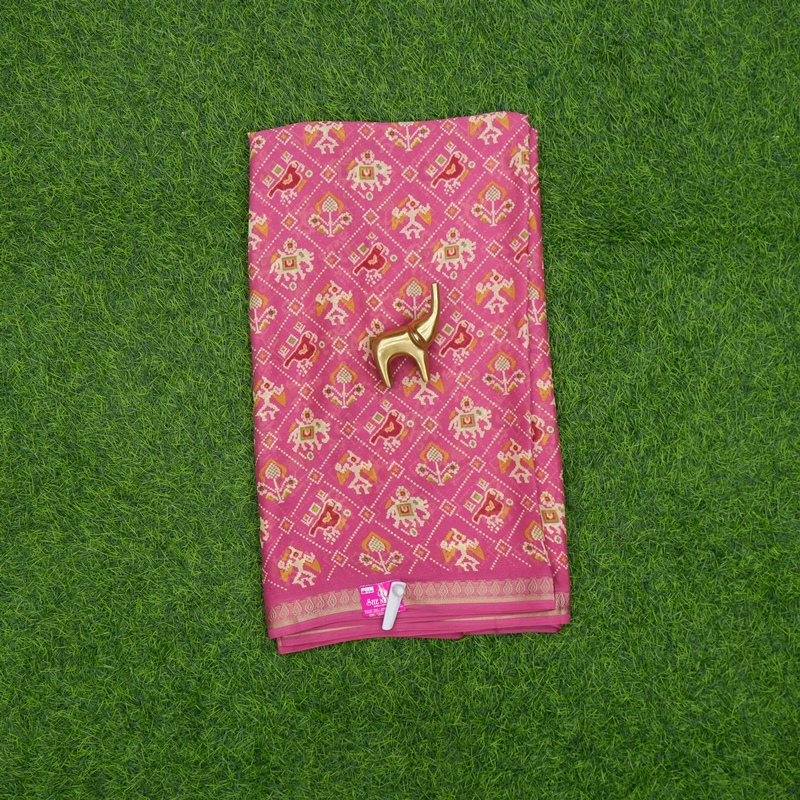 Baby Pink Color Geometric Florals Traditional Patola Print saree