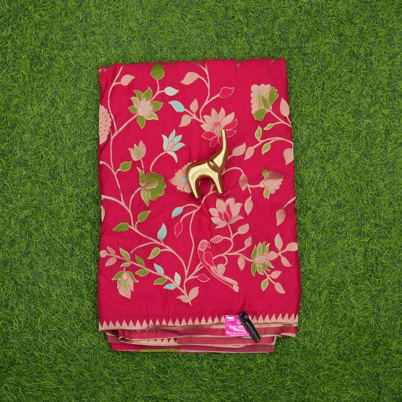 Rani Pink Color Banarasi Katan Silk Shikargah Fancy Saree