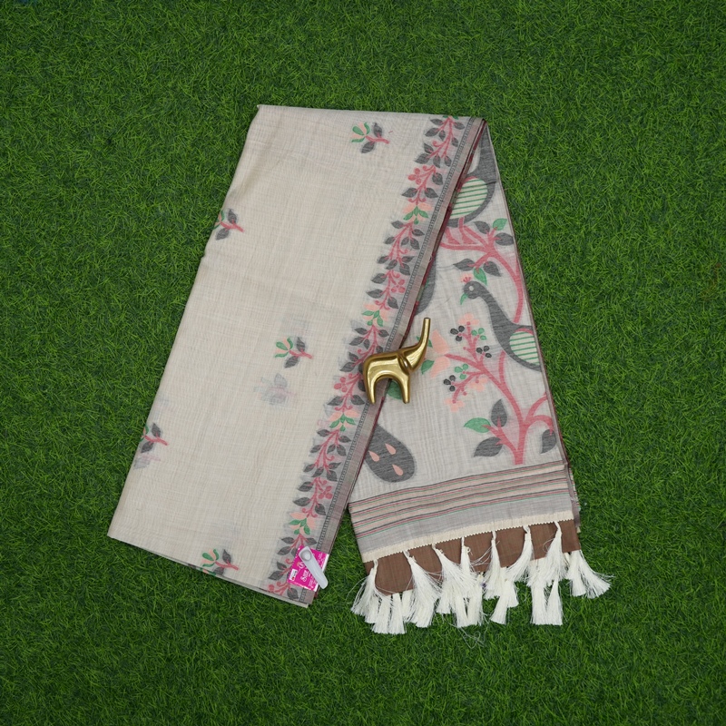 Grey Color Jamdani Style Peacock Pallu with Linen Fancy Saree