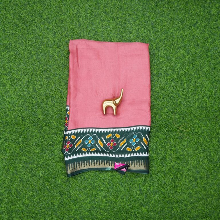 Pink and Bottle Green Color Patola Geometric Printed Sare