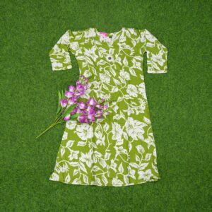 8 400 Green Color Bold Floral Vine and Leaf Print Designer Top