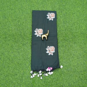 19 420 bottle green Bottle Green Color Floral Thread Embroidered Cotton Saree