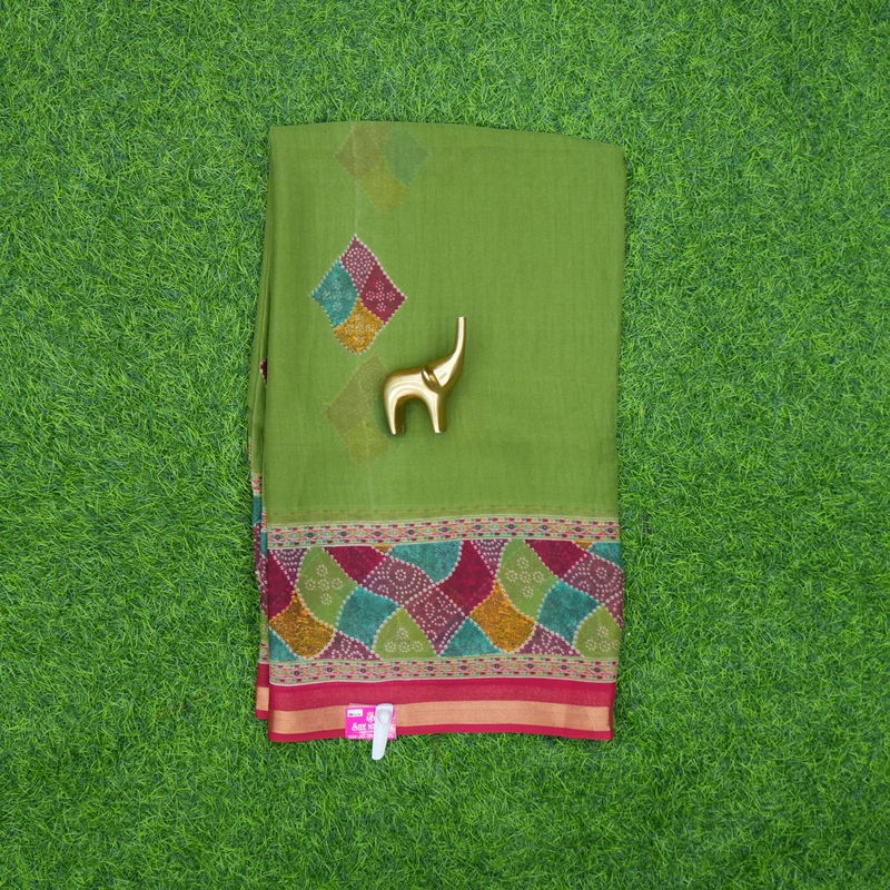 Green Color Geometric Bandhani Print Border Daily Wear Saree