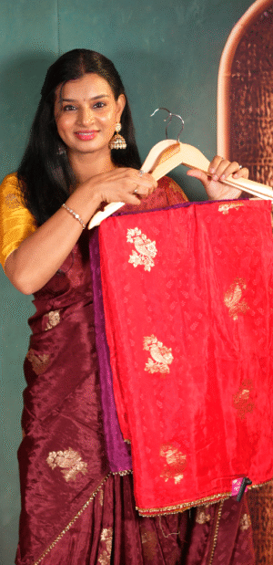 Red Color With Gold Zari Floral Butta Banarasi Fancy Saree