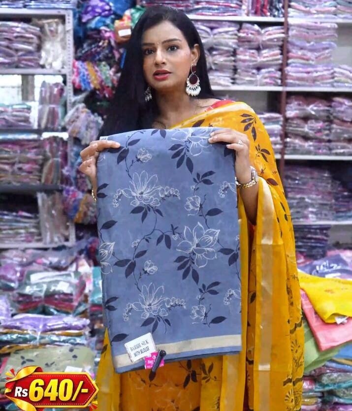 Grey Color Floral Printed Daily Wear Saree